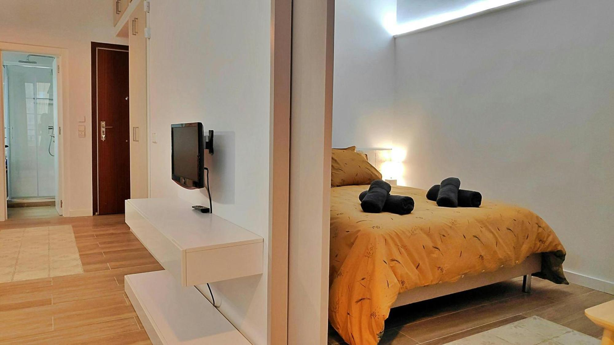 Sant Antoni 3 - Downtown Barcelona. Modern Apartment Екстериор снимка