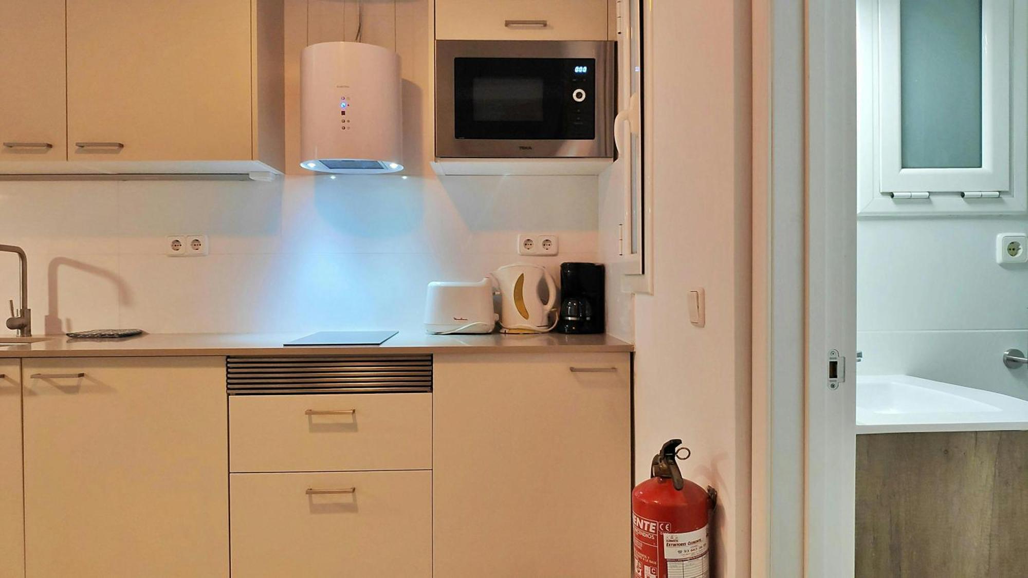 Sant Antoni 3 - Downtown Barcelona. Modern Apartment Екстериор снимка