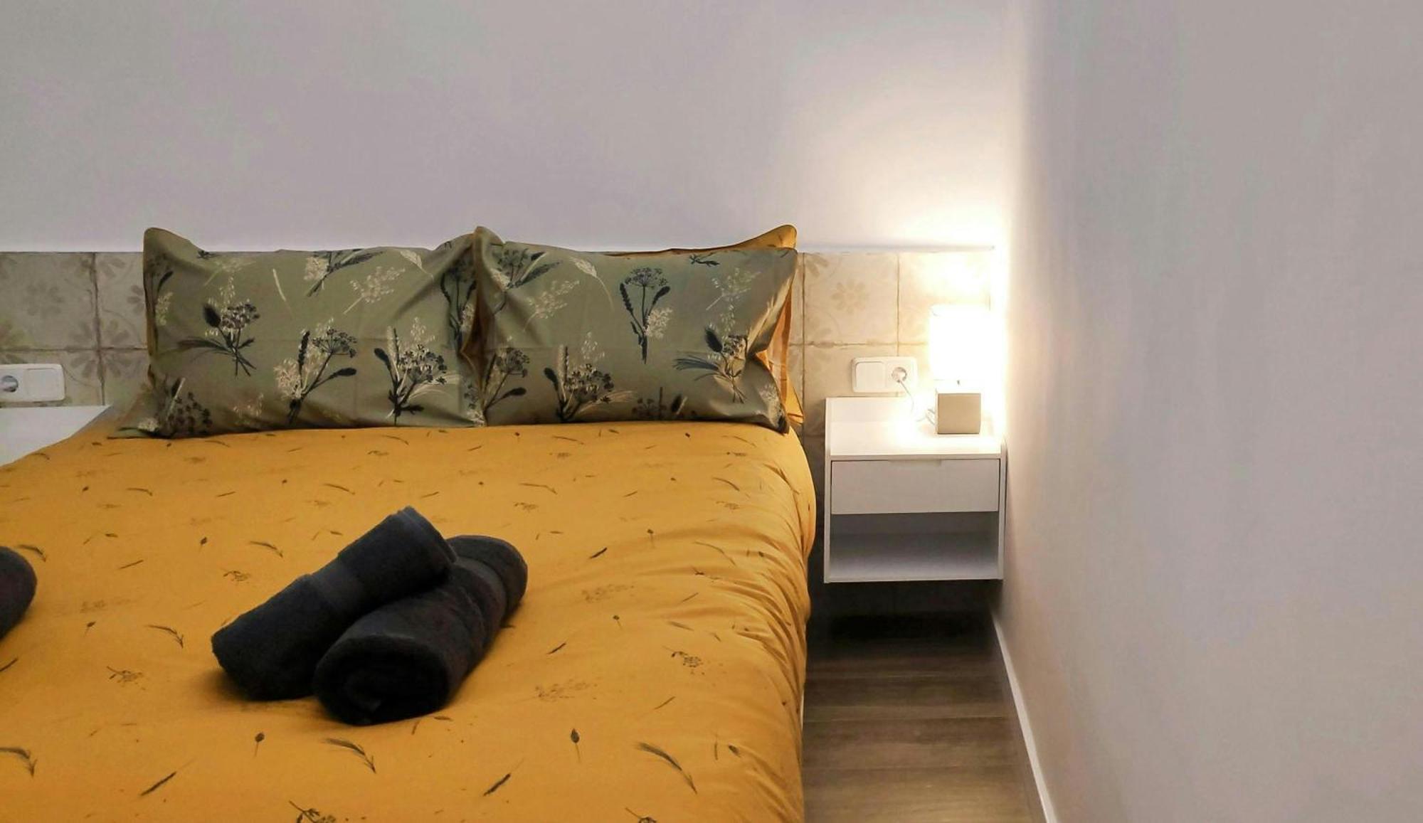 Sant Antoni 3 - Downtown Barcelona. Modern Apartment Екстериор снимка