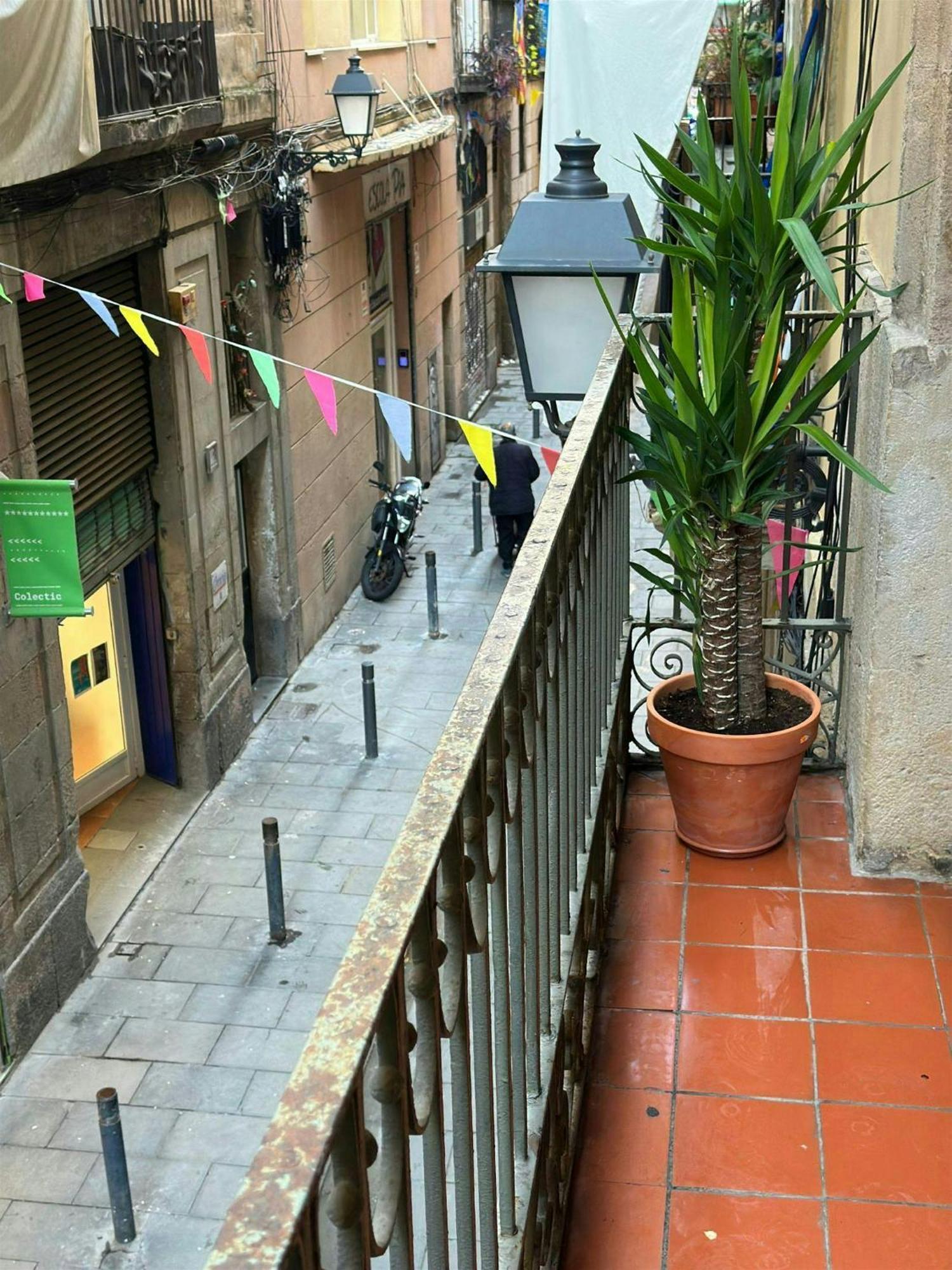 Sant Antoni 3 - Downtown Barcelona. Modern Apartment Екстериор снимка